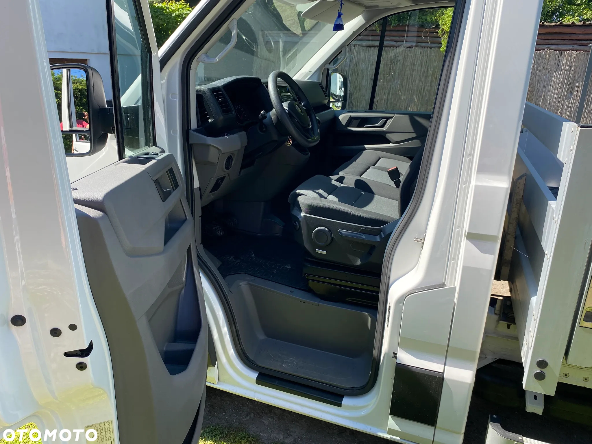 Volkswagen CRAFTER MAXI SKRZYNIA dł. 4,90m PL SALON Model 2019r. Lampy Full LED 2.0TDI 177KM - 10