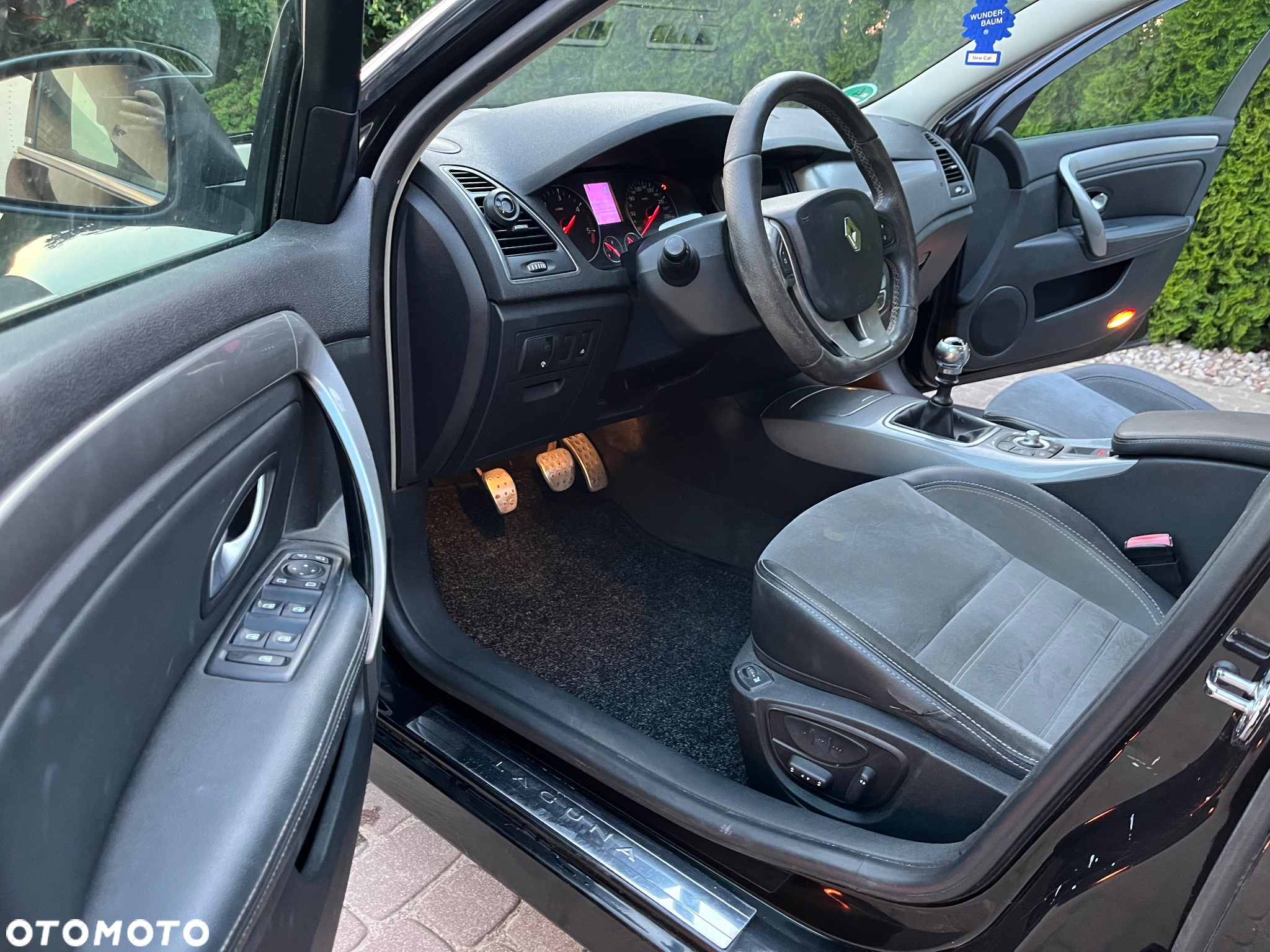 Renault Laguna 2.0 dCi FAP Dynamique - 13