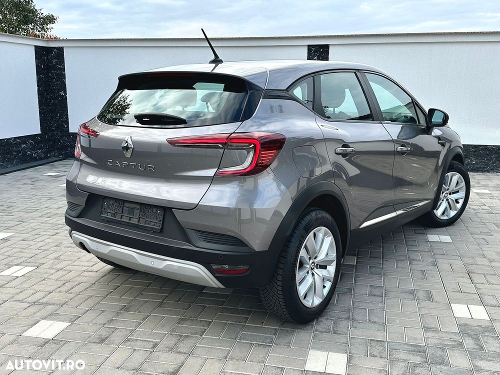 Renault Captur BLUE dCi 115 EDC BUSINESS EDITION - 18