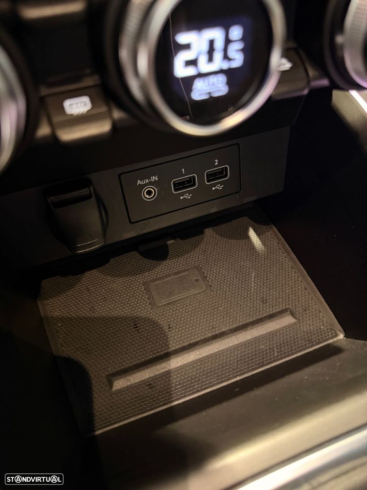 Renault Clio 1.0 TCe Techno - 29