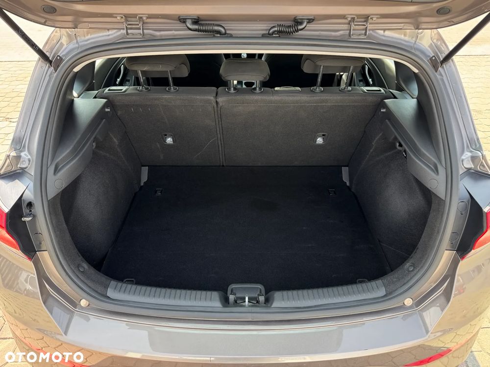 Hyundai i30 - 12
