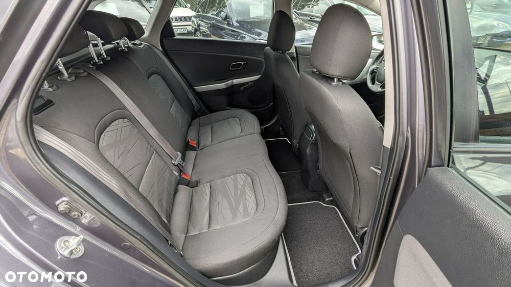 Kia Ceed 1.4 CVVT Attract - 18