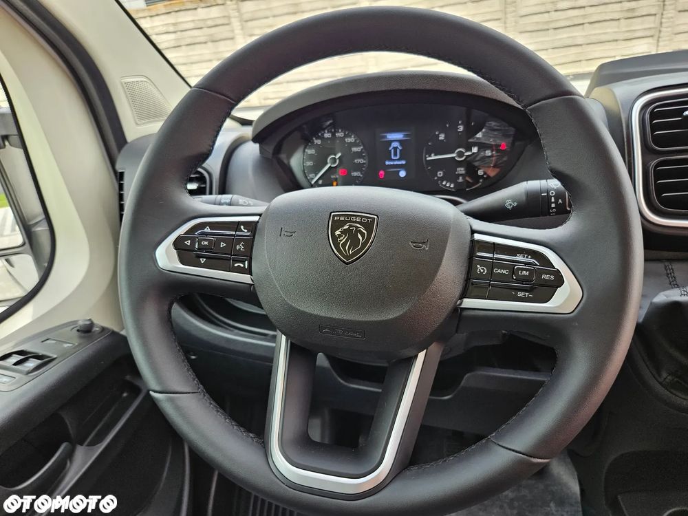 Peugeot Boxer Brygadowy L4H2 Od ręki NOWY Ledy - 26