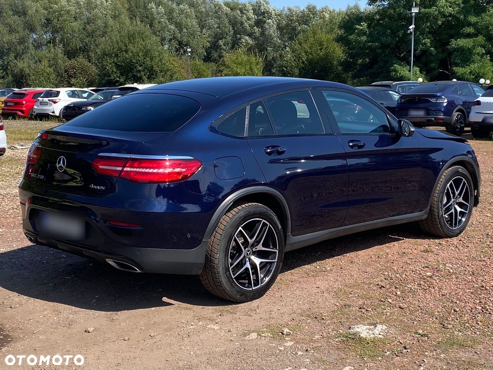 Mercedes-Benz GLC Coupe 250 4-Matic - 11
