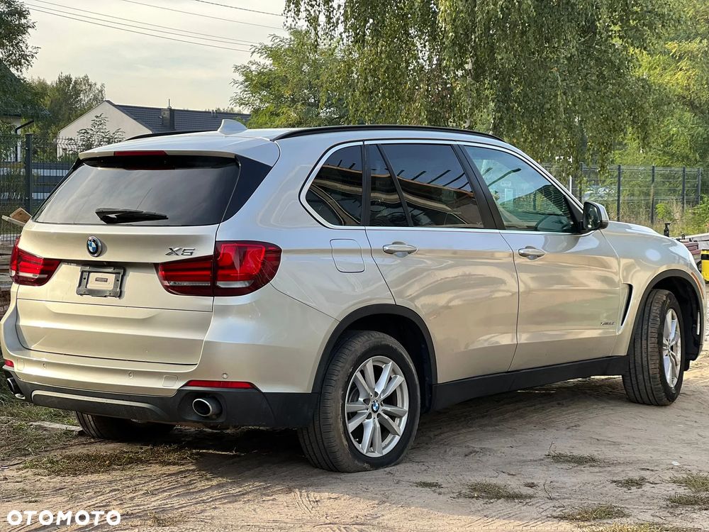 BMW X5 xDrive35i Edition Exclusive - 6
