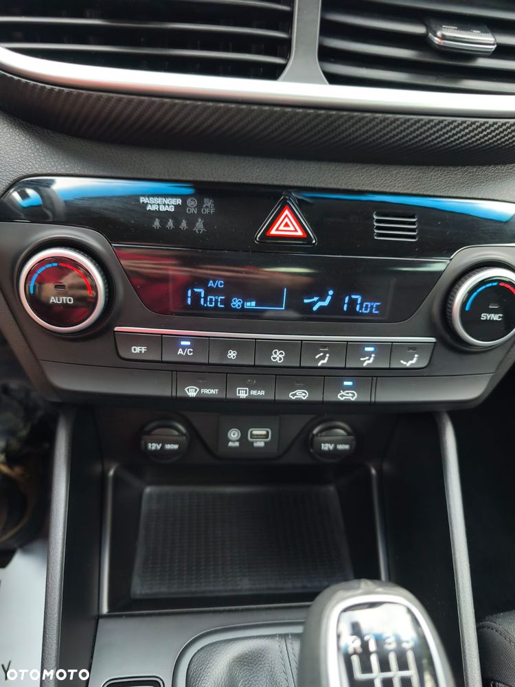 Hyundai Tucson 1.7 CRDI BlueDrive Style 2WD - 33