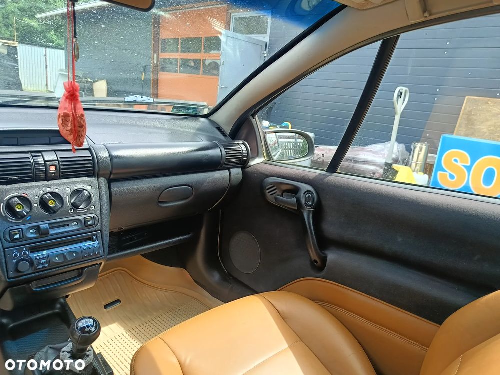 Opel Tigra 1.6 - 14