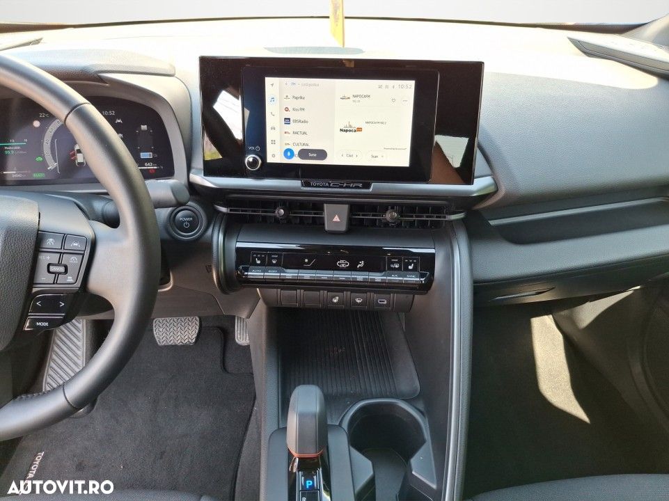 Toyota C-HR - 14