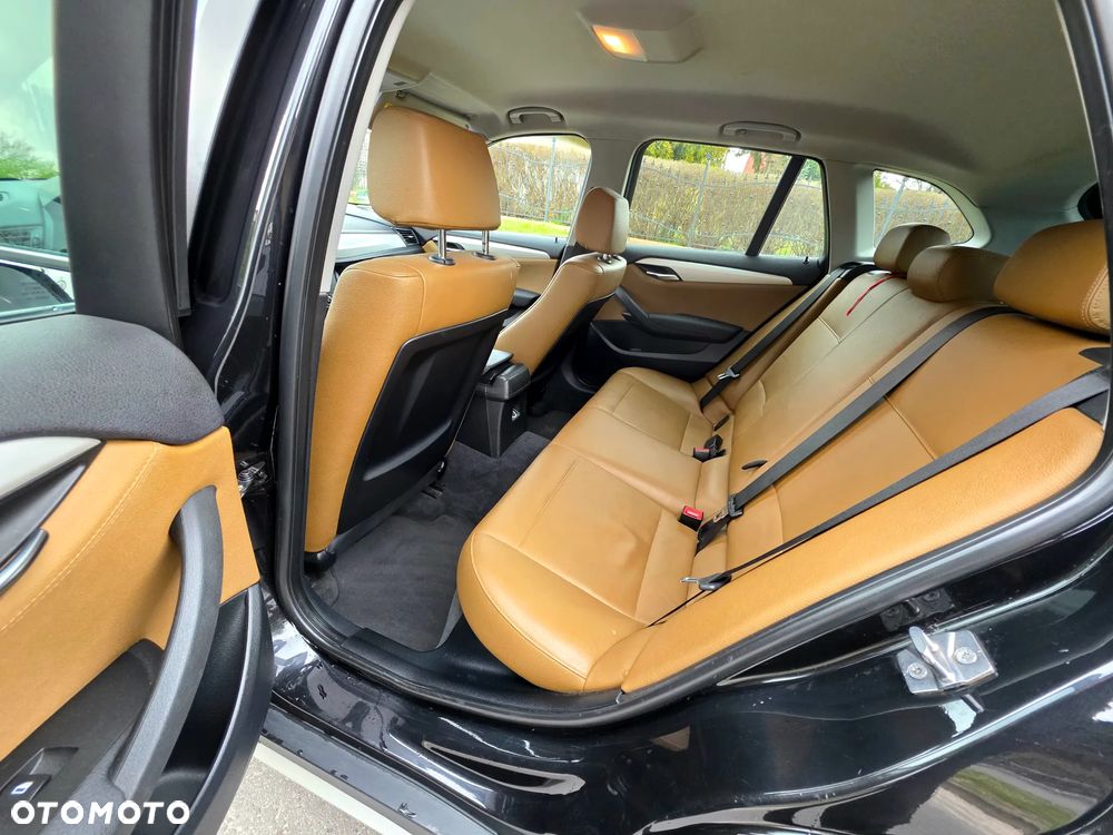 BMW X1 sDrive20d - 9