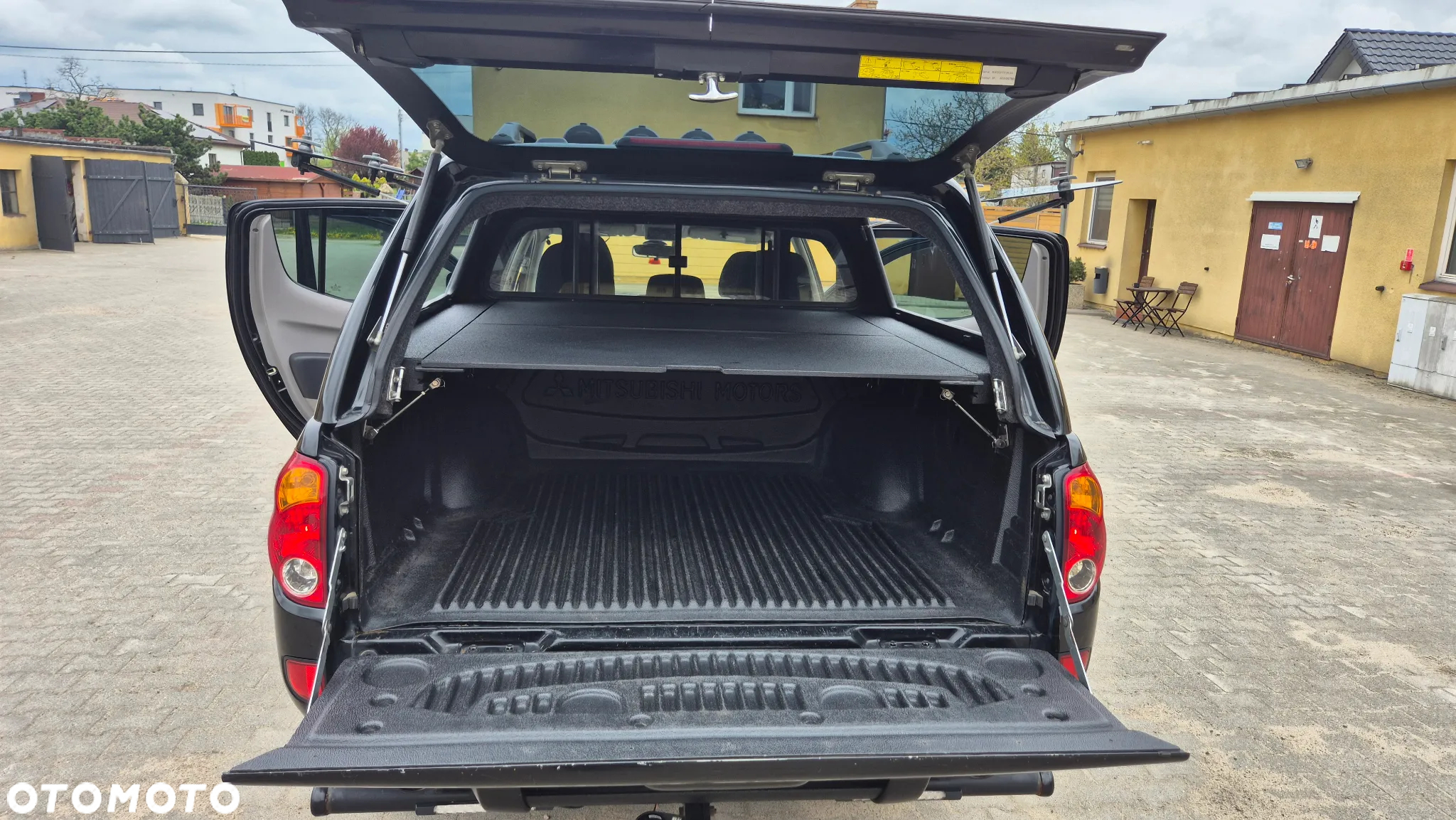 Mitsubishi L200 2.5 DID Intense - 34
