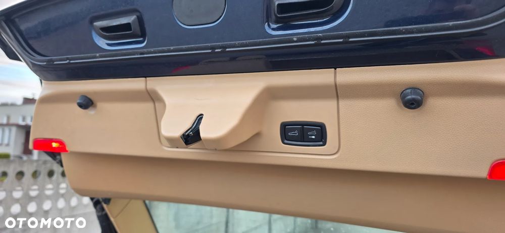 Porsche Panamera 4 PDK - 23