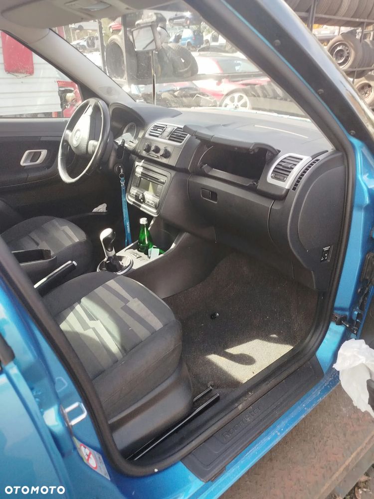 Skoda Roomster na części. - 5