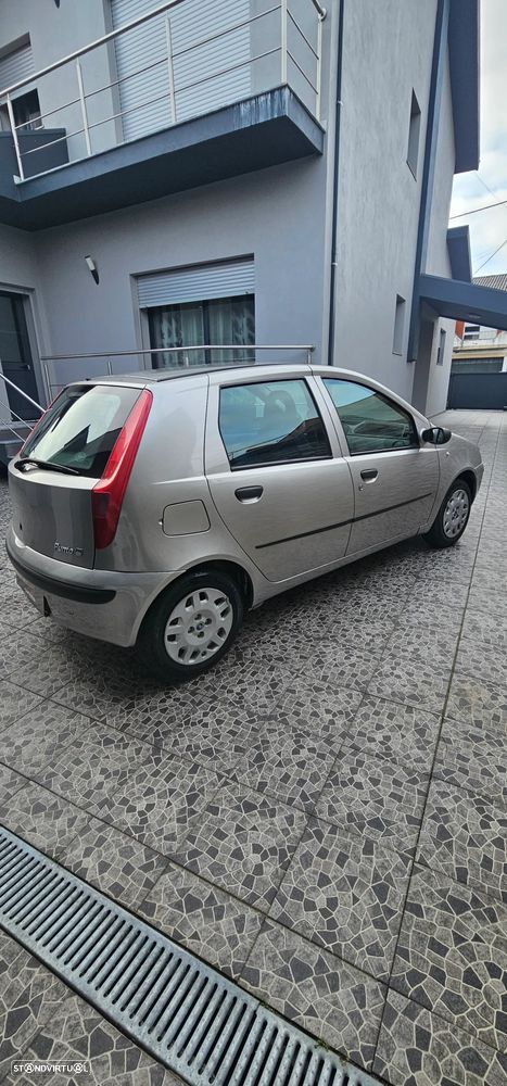 Fiat Punto 1.2 8V Active - 7