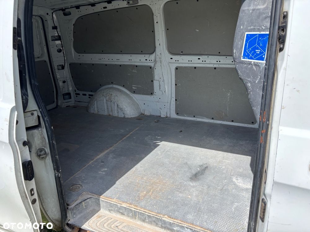 Mercedes-Benz Vito - 20
