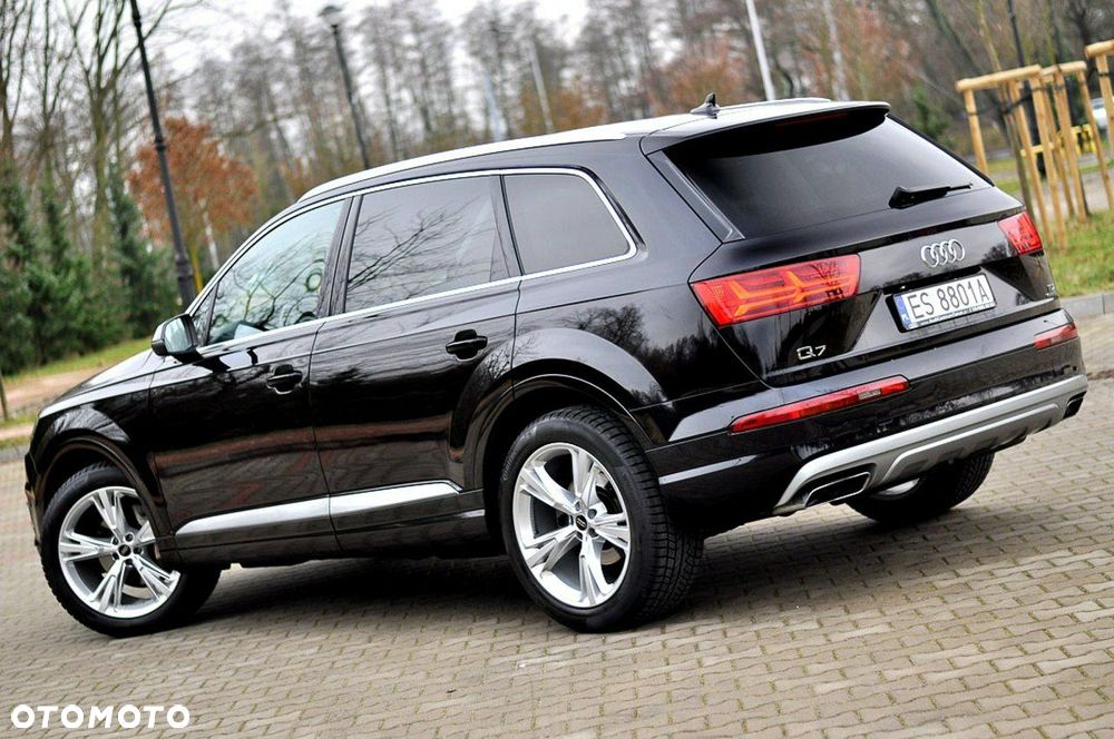 Audi Q7 - 4