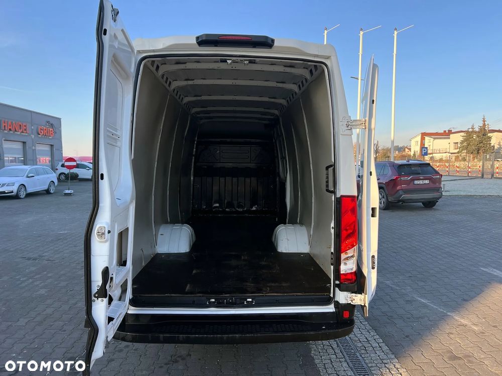 Iveco Daily 35C14 Furgon Blaszak Maxi Long Bliźniaki Salon PL, Jeden Właściciel - 13