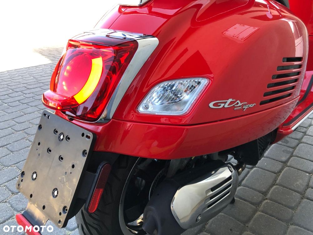 Vespa GTS - 22