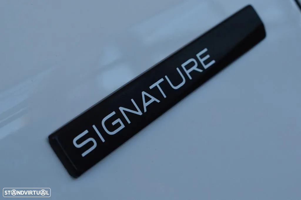 Peugeot 208 1.2 PureTech Signature - 47
