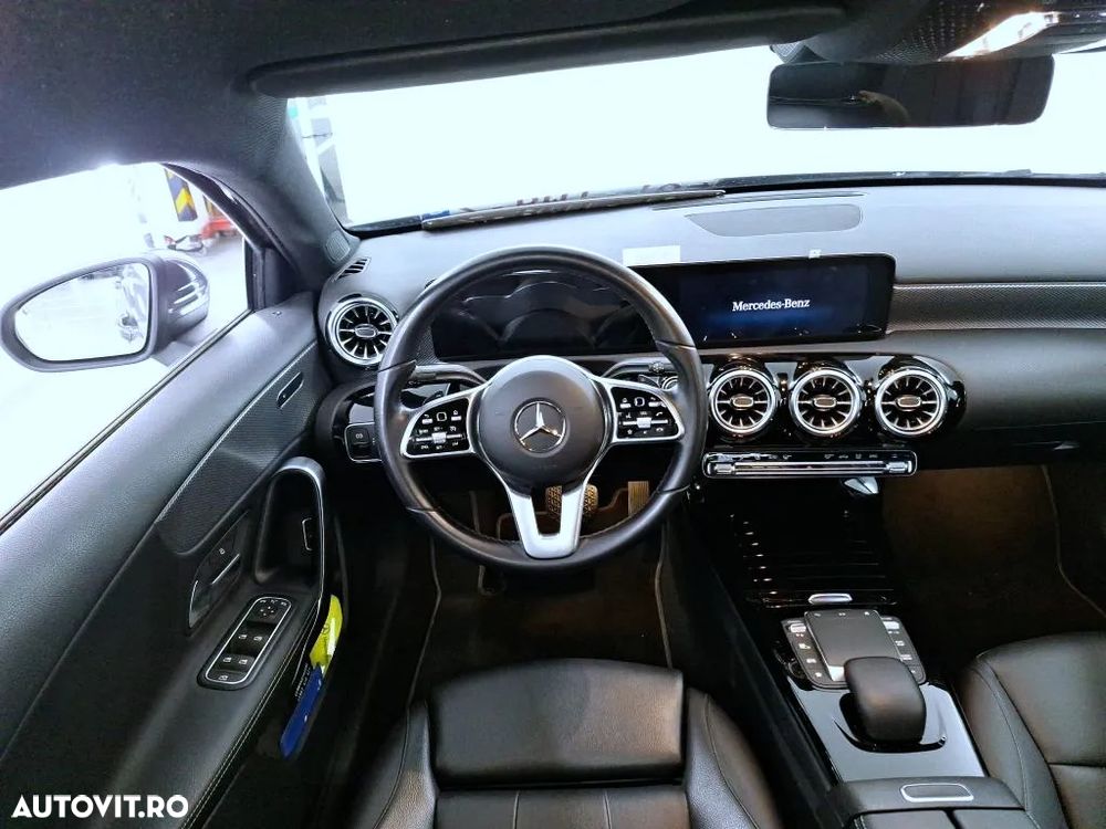 Mercedes-Benz A 180 d 8G-DCT - 6
