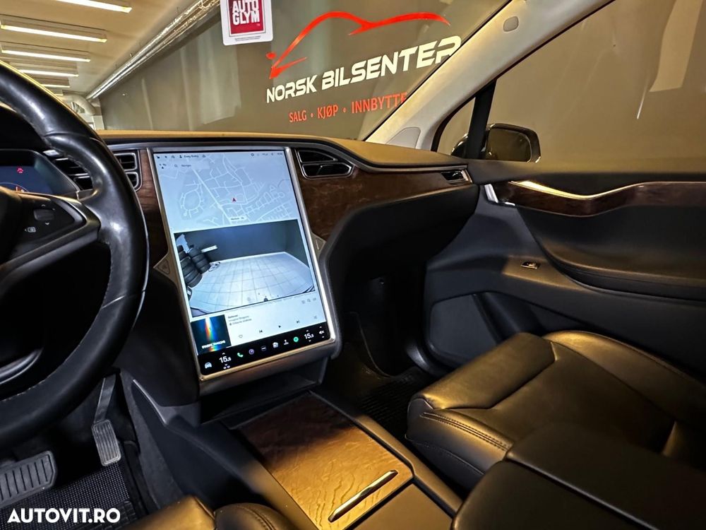 Tesla Model X Long Range - 21