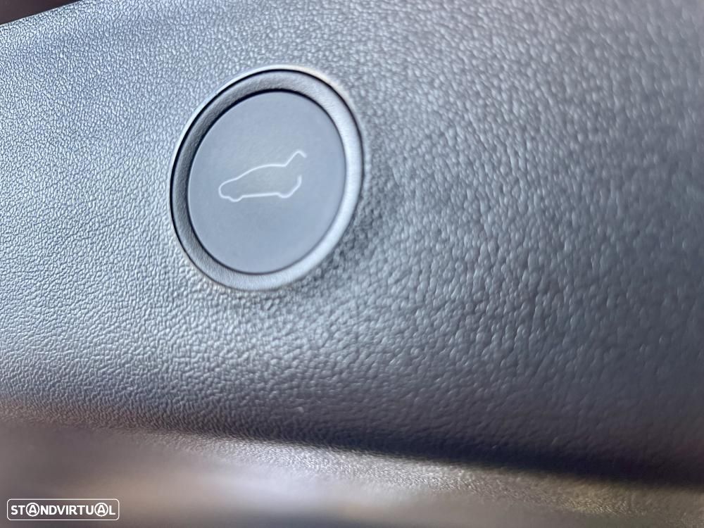 Tesla Model 3 Tração Traseira - 43