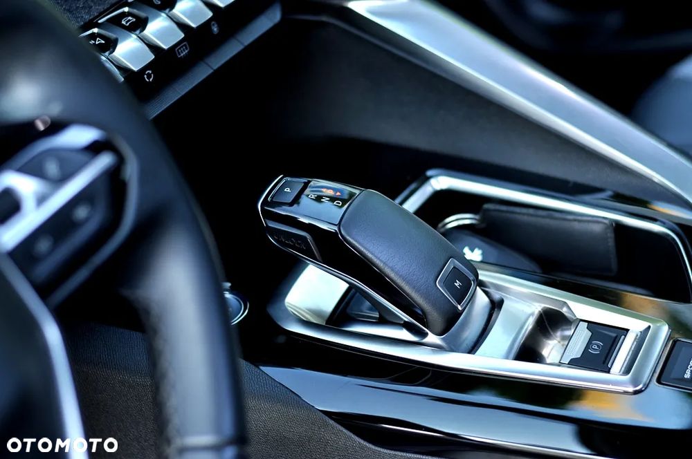 Peugeot 3008 PureTech 180 Stop & Start GPF EAT8 GT - 34