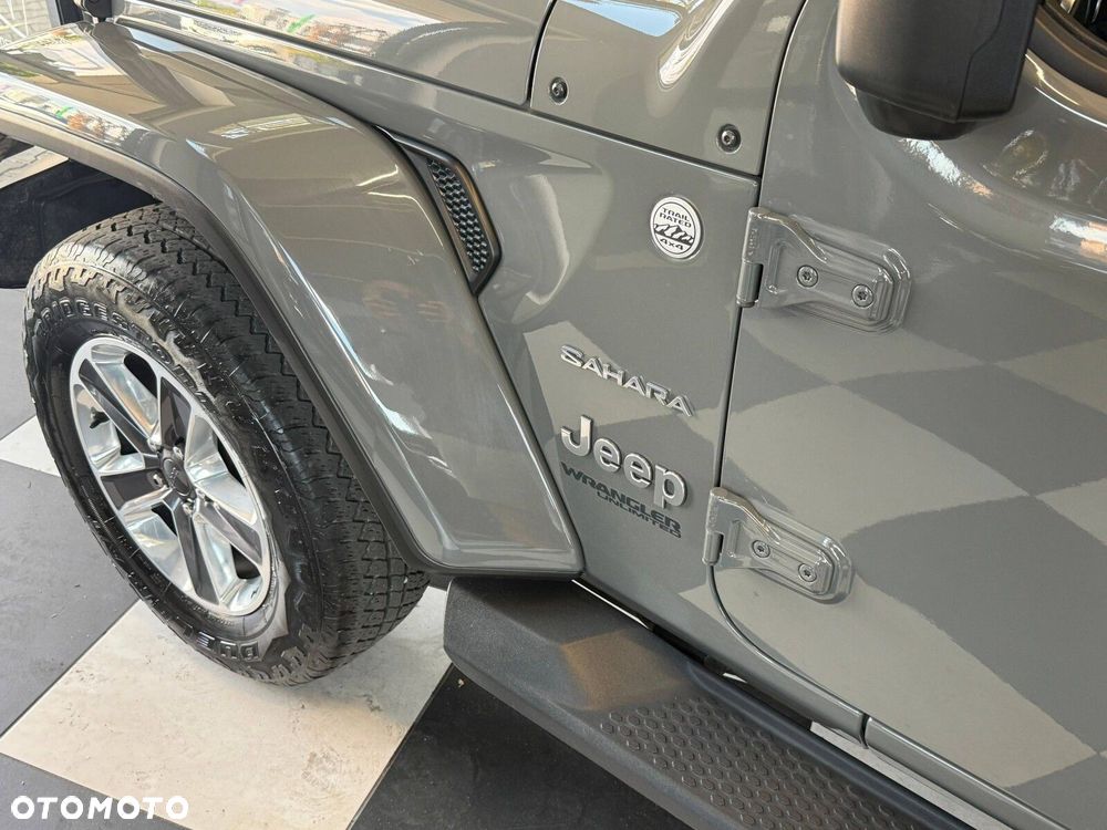 Jeep Wrangler - 3