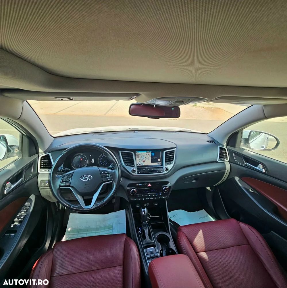 Hyundai Tucson 2.0 CRDI 4WD Automatik Premium - 13