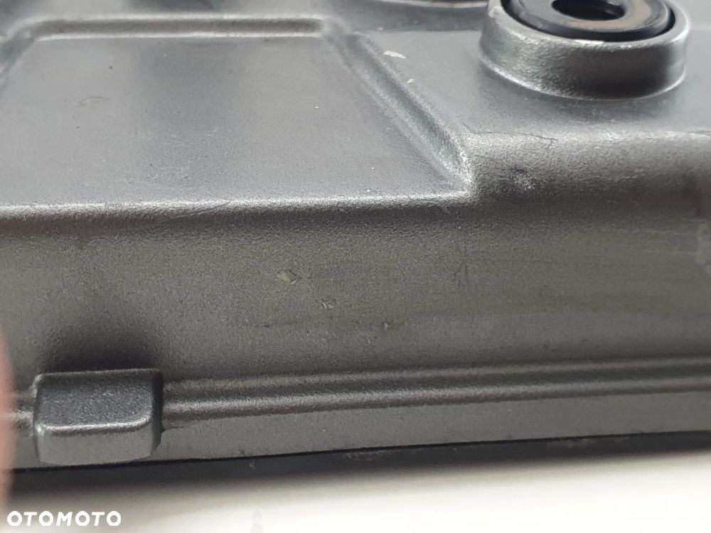 DEKIEL POKRYWA GLOWICY USZCZELKA  BENELLI 302 - 15