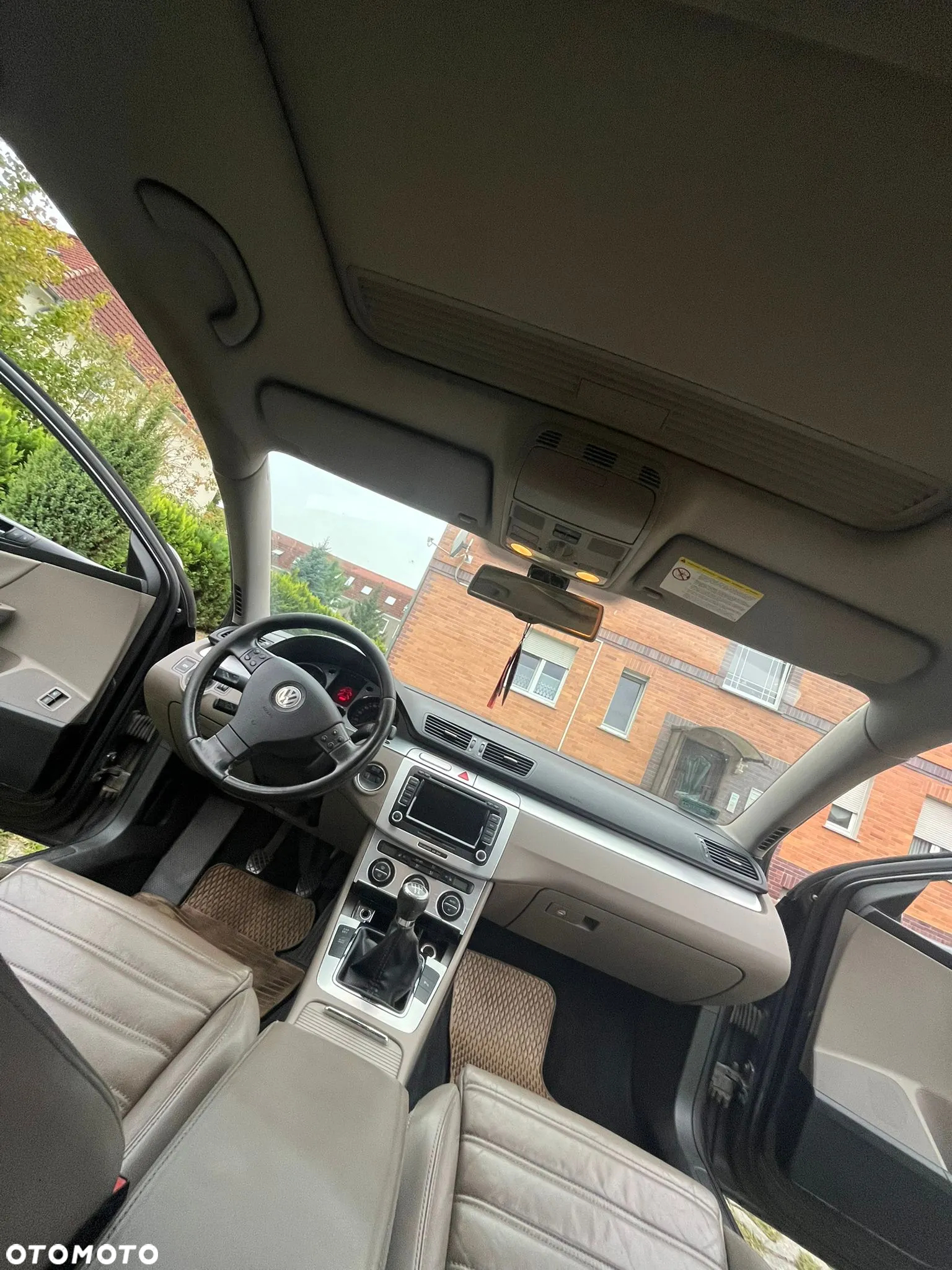Volkswagen Passat 1.9 TDI Highline - 3