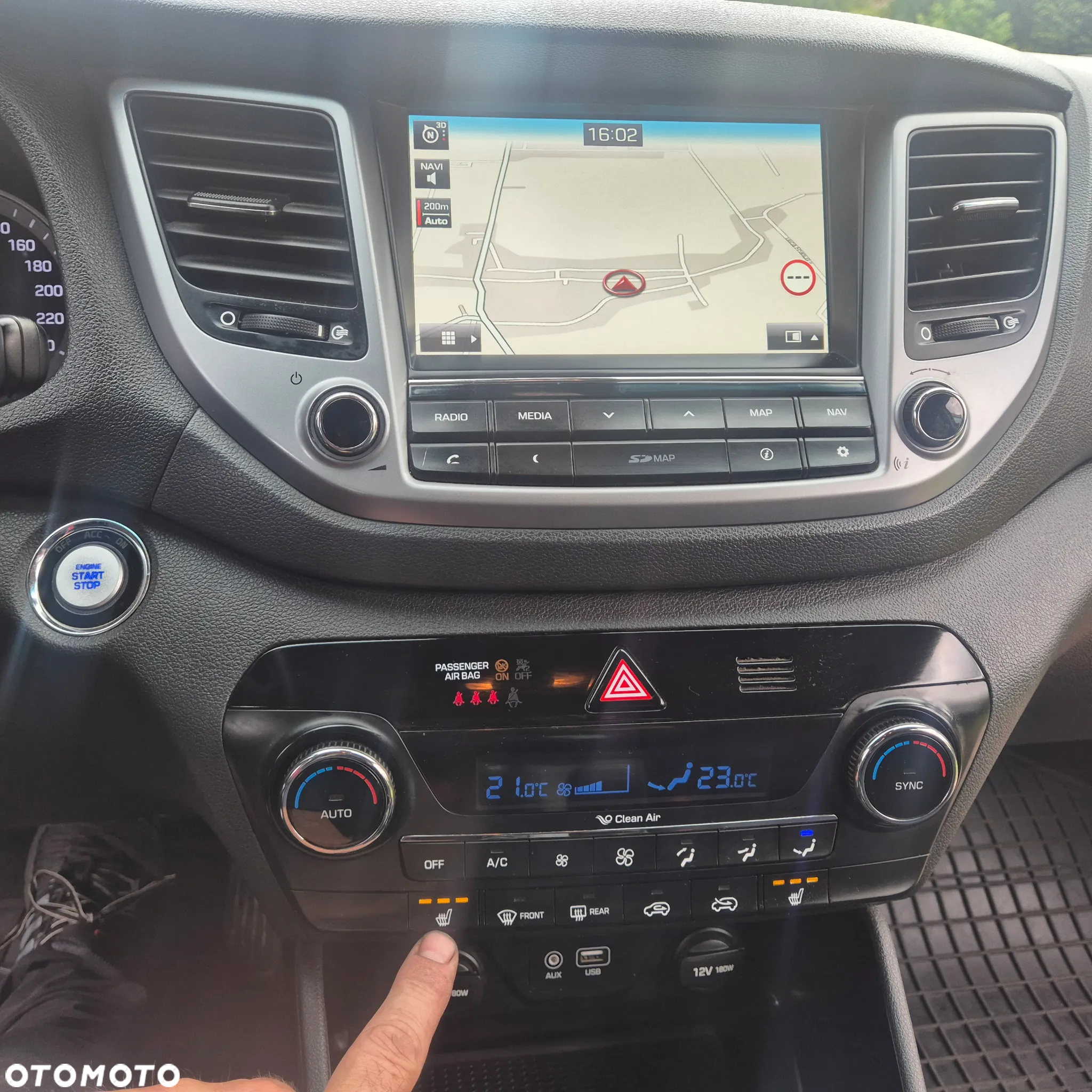 Hyundai Tucson 1.7 CRDI BlueDrive Comfort 2WD - 7