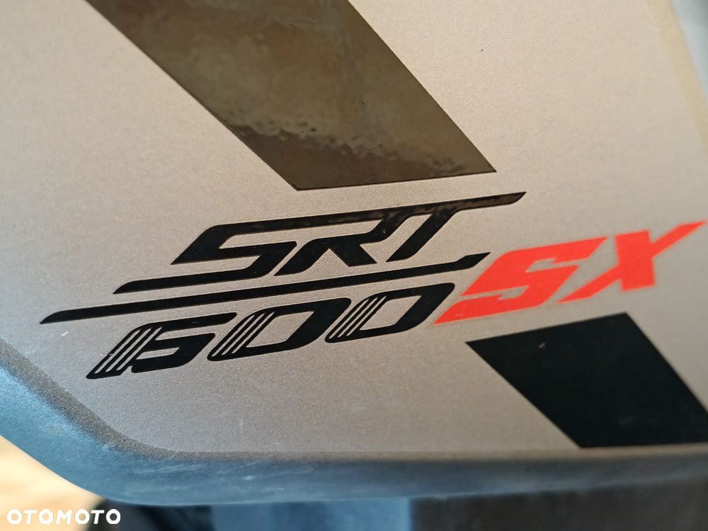 QJMOTOR SRT 600SX - 6