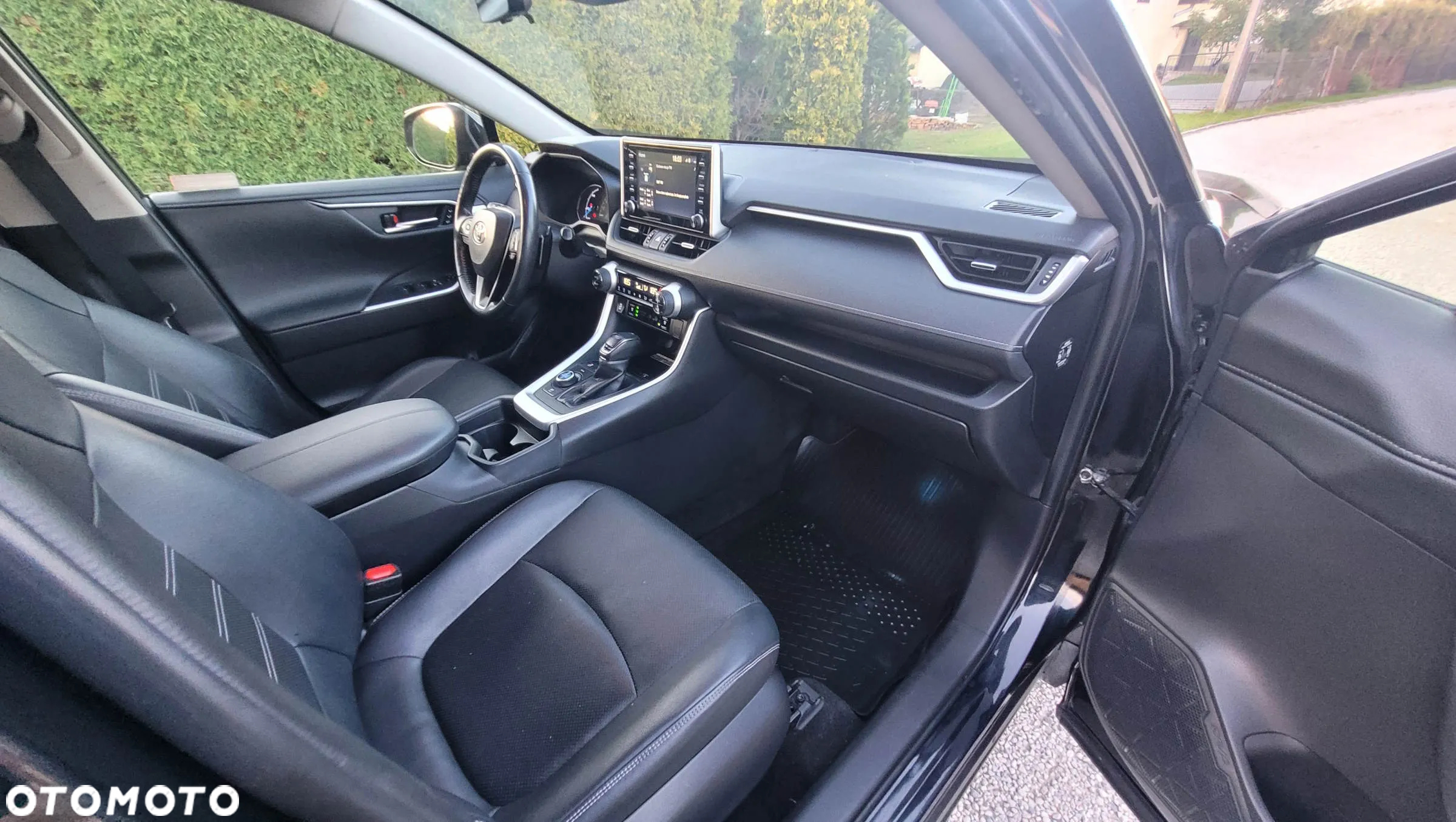 Toyota RAV4 2.5 Hybrid Executive 4x4 - 15