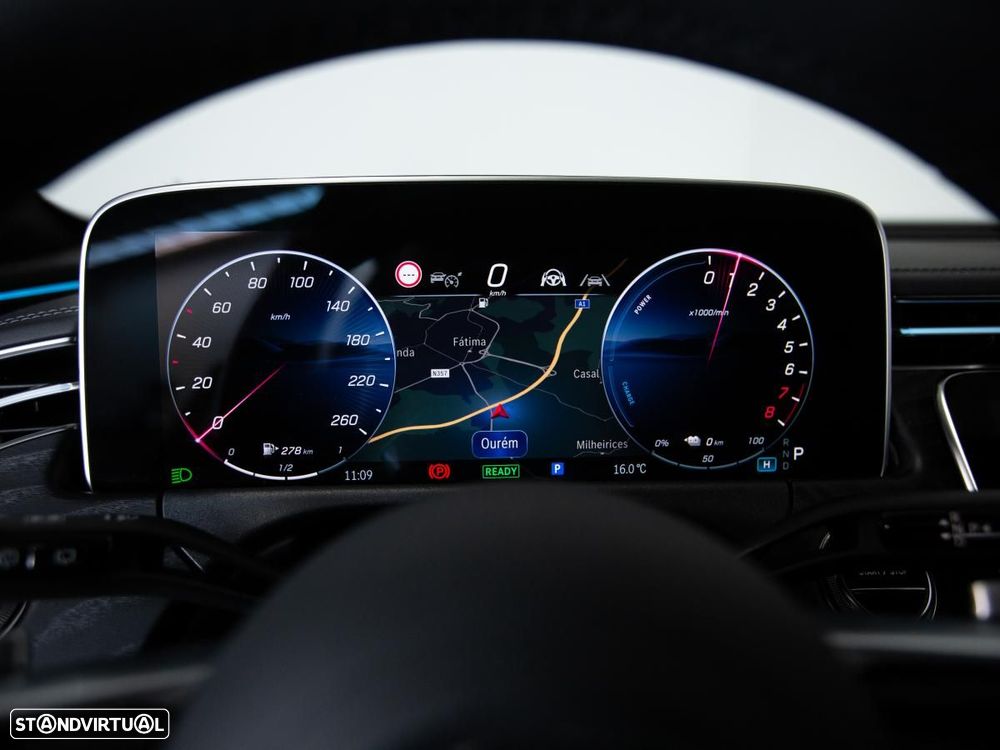 Mercedes-Benz E 300 e Station - 29