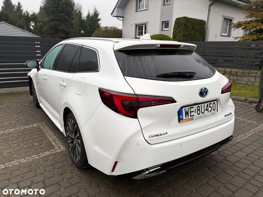 Toyota Corolla 1.8 Hybrid Style - 8