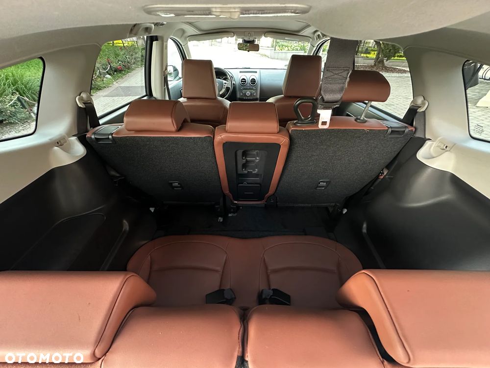 Nissan Qashqai+2 2.0 Tekna Premium - 15