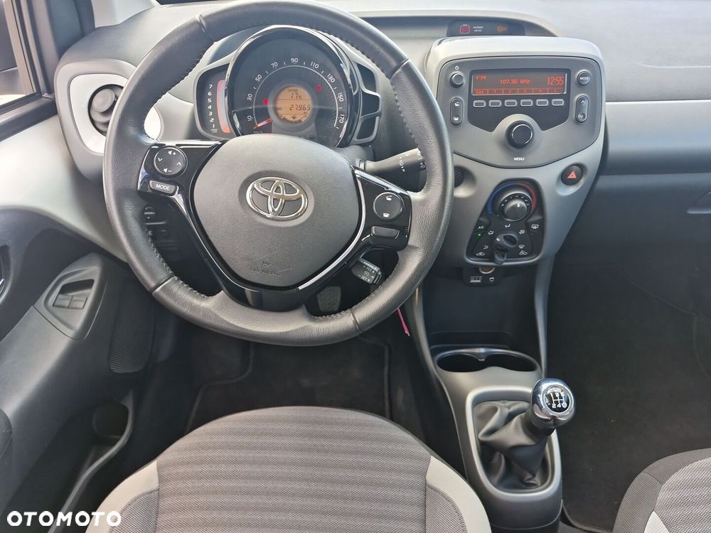 Toyota Aygo - 14