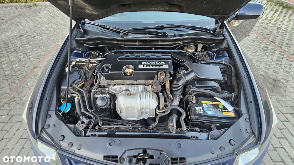 Honda Accord 2.2d Executive Nav - 13