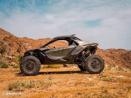 Can-Am Maverick R - 6