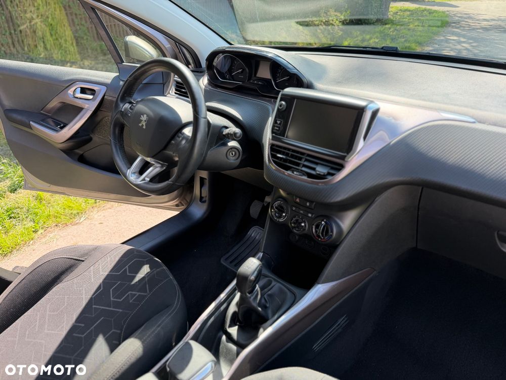 Peugeot 2008 PureTech 82 Active - 18