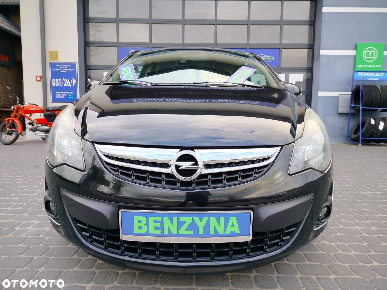 Opel Corsa 1.4 16V Color Edition - 10
