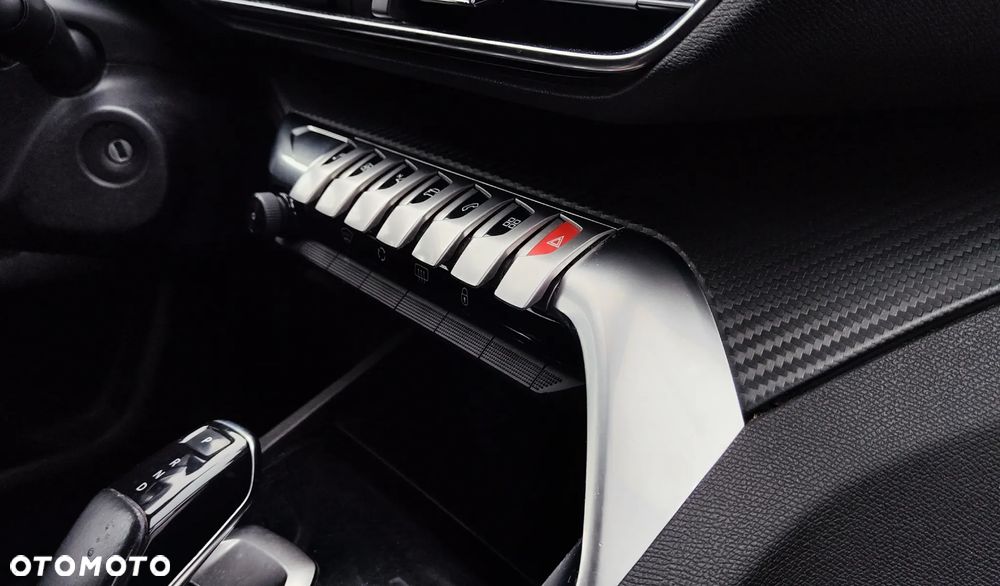 Peugeot 3008 BlueHDi 120 Stop & Start EAT6 Allure - 19