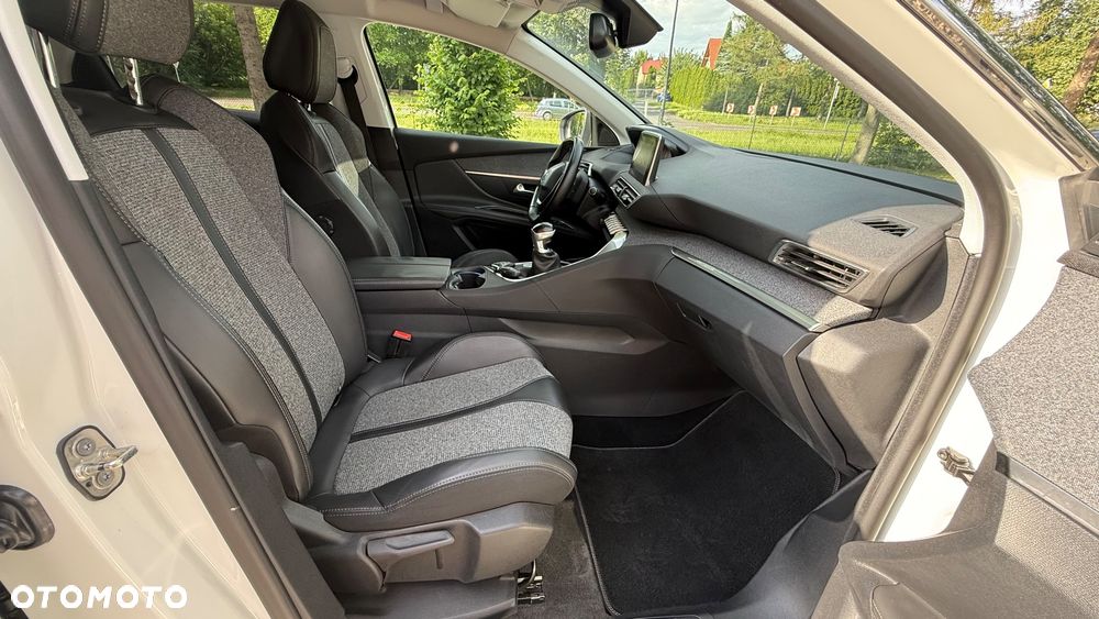 Peugeot 3008 PureTech 130 Stop & Start Allure - 21