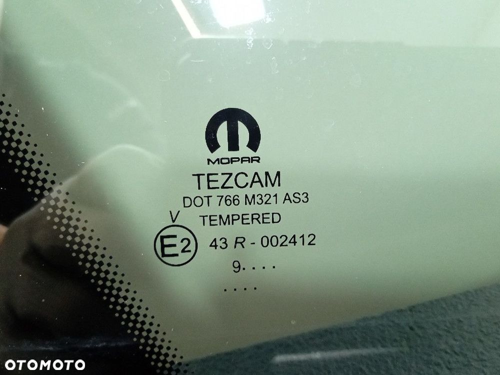 FIAT TIPO II SEDAN SZYBA DRZWI TYŁ PRAWA TYLNA MAŁA - 3