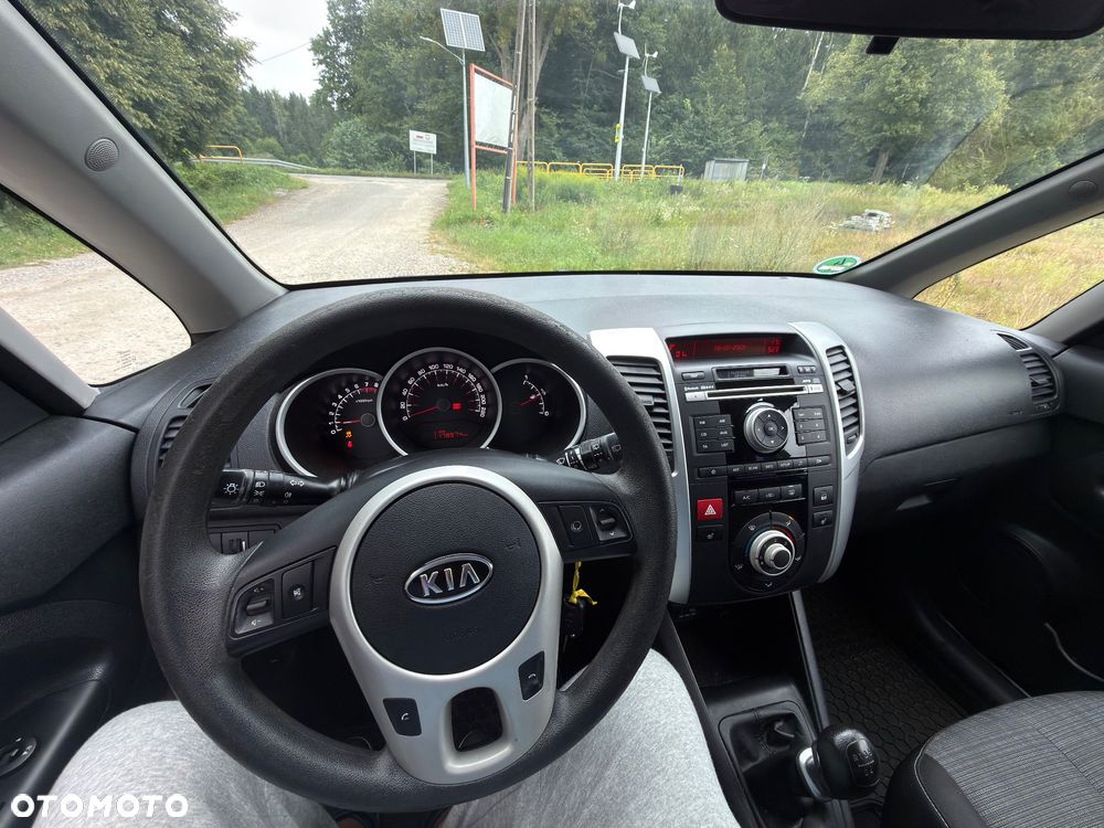 Kia Venga 1.4 L - 9