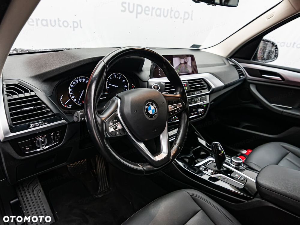BMW X3 xDrive20i - 9