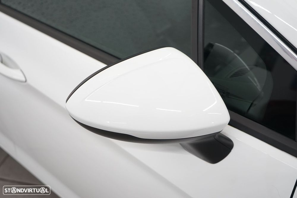 Opel Astra Sports Tourer 1.0 Turbo Start/Stop 120 Anos - 11