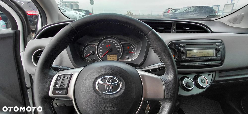 Toyota Yaris - 3
