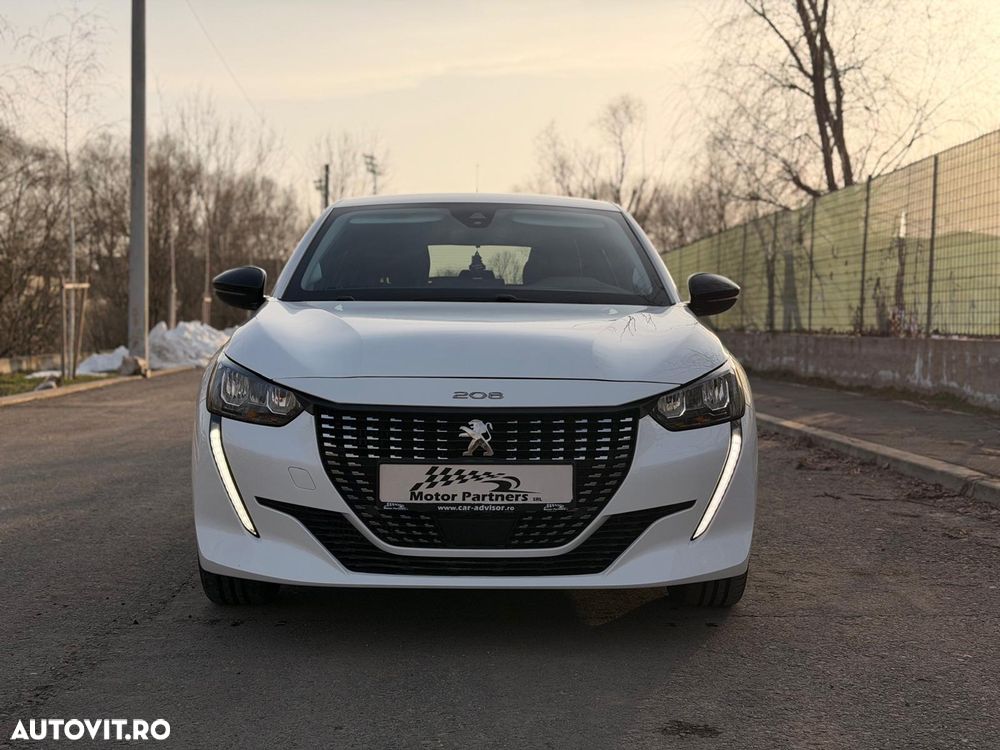 Peugeot 208 1.2 L PureTech STT EAT8 Allure - 7