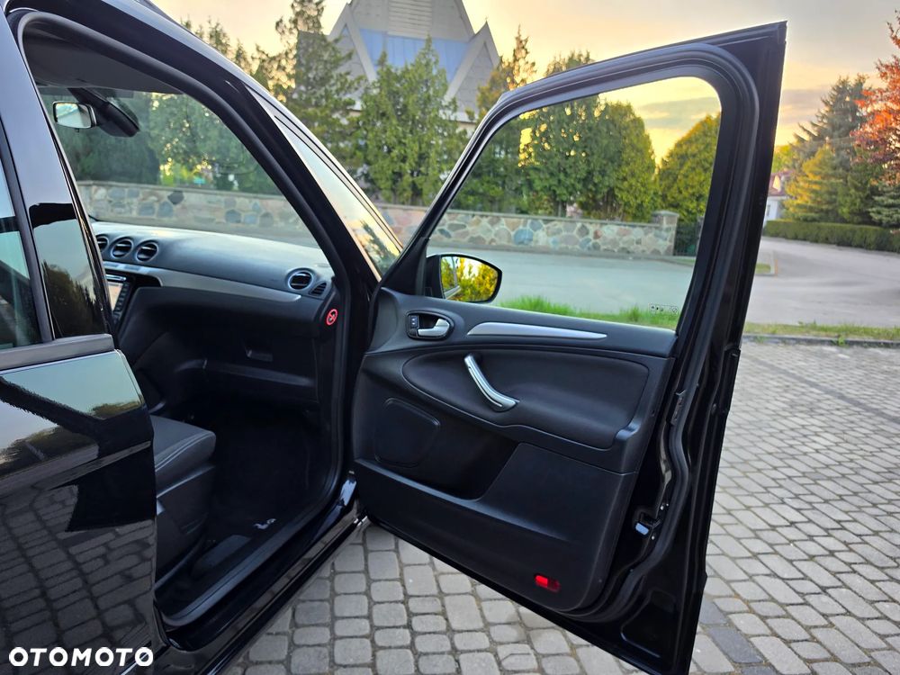 Ford Galaxy 2.0 TDCi Titanium - 36
